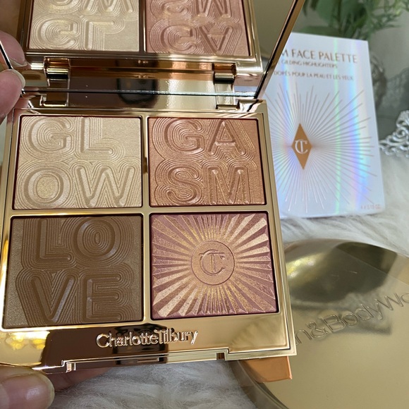 CHARLOTTE TILBURY GLOWGASM FACE PALETTE 4 SKIN & EYE GILDING HIGHLIGHTERS - Picture 5 of 10